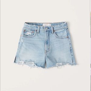 Abercrombie 90s High Rise cutoff shorts